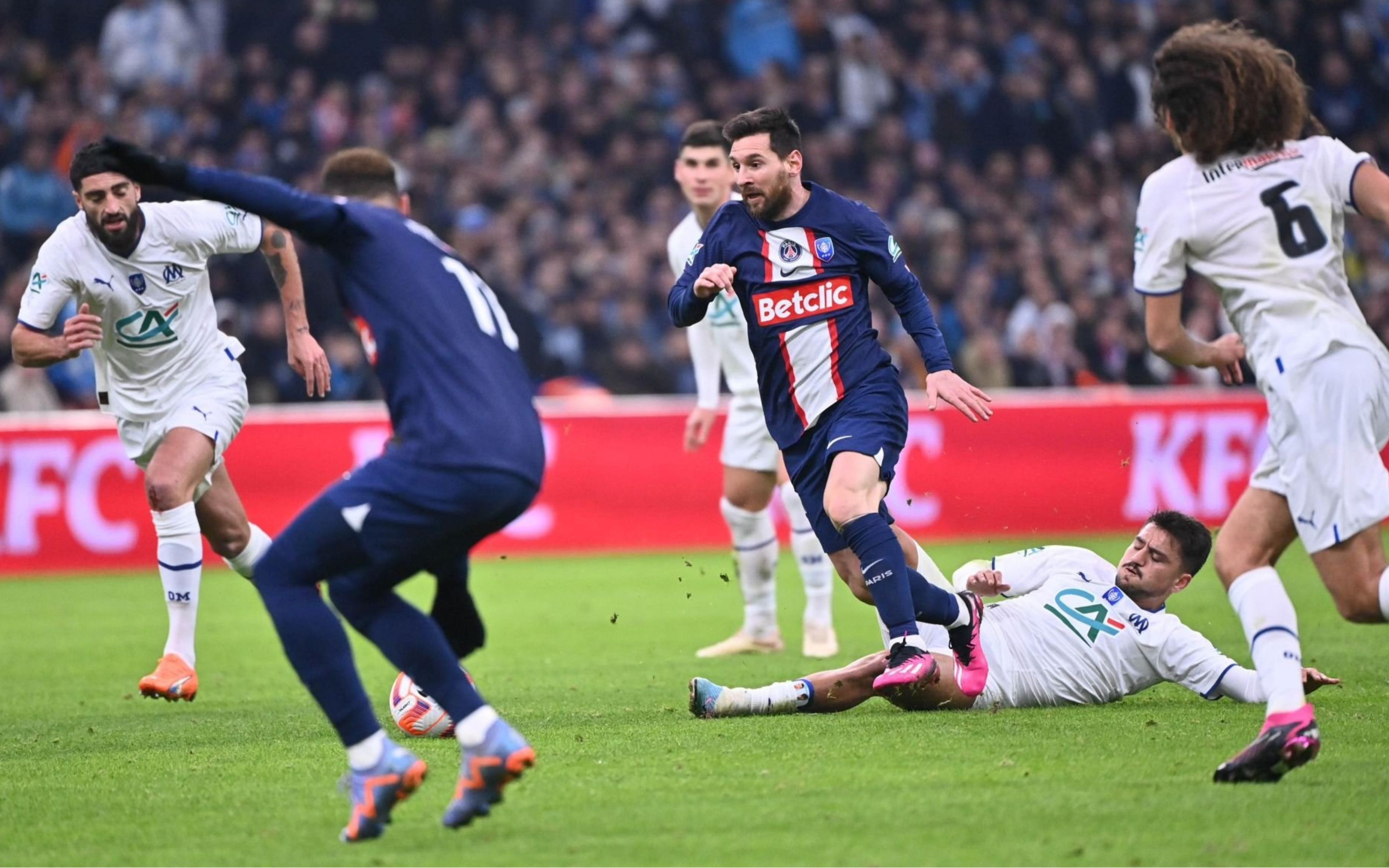 罗马横扫马赛，梅西关键制胜的简单介绍