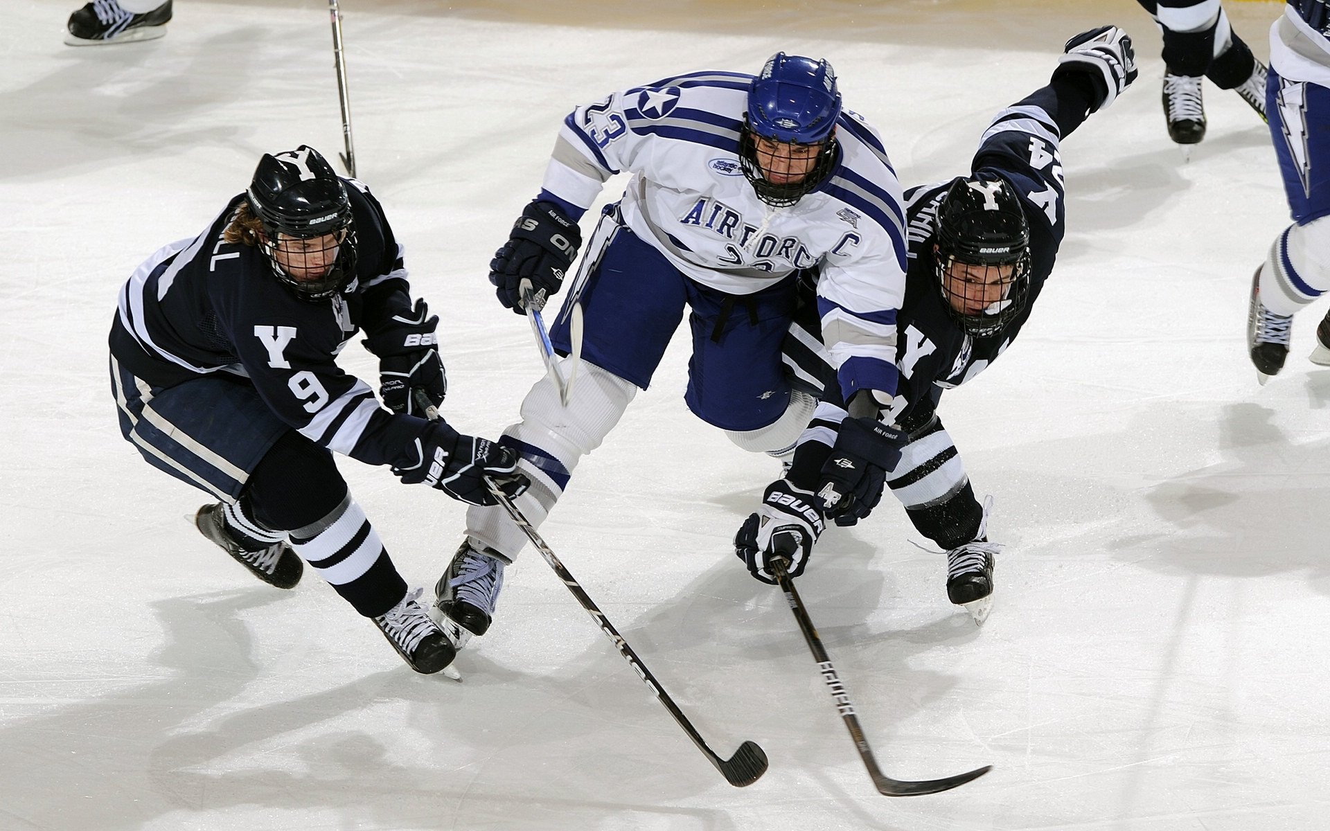 F1新赛季揭幕战焦点战，广东队终结快船，跨界竞技的启示