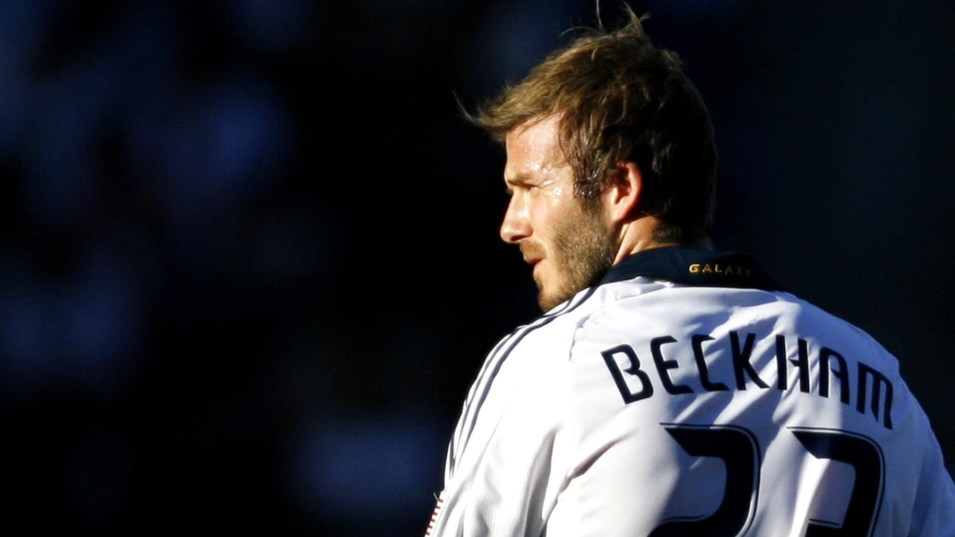 跨界传奇,当张继科附体英格兰,绿茵场上的乒乓式胜利