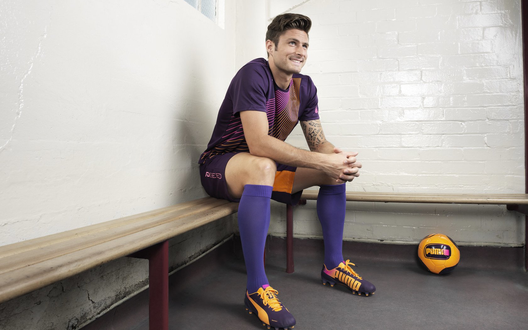 华沙之夜的双重奏，许昕刷新纪录，波兰队力克韩国队